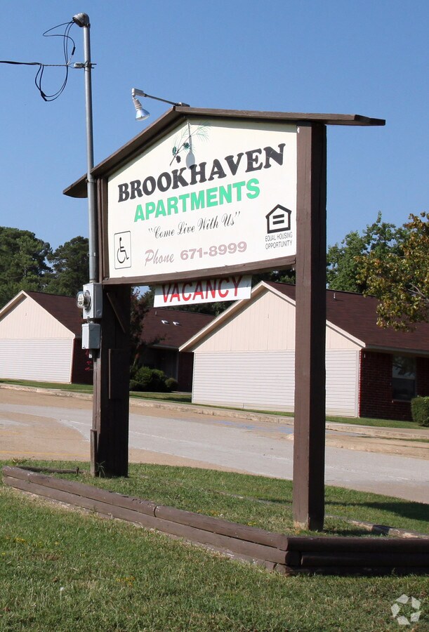Photo - Brookhaven Apartments