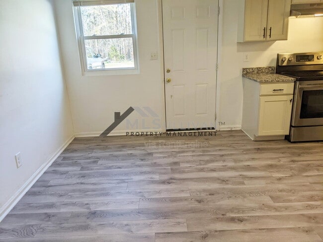 Photo - 1302 Marne Ave