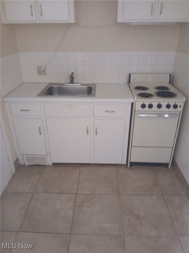 Photo - 52 Willow Dr Unit 1