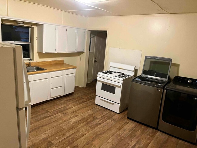 Photo - 236 S Oklahoma Ave