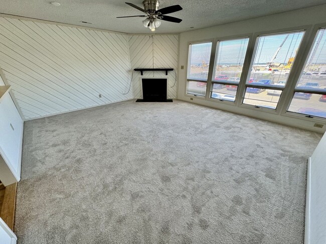 Photo - LYNNHAVEN SHORES - Starfish Condo