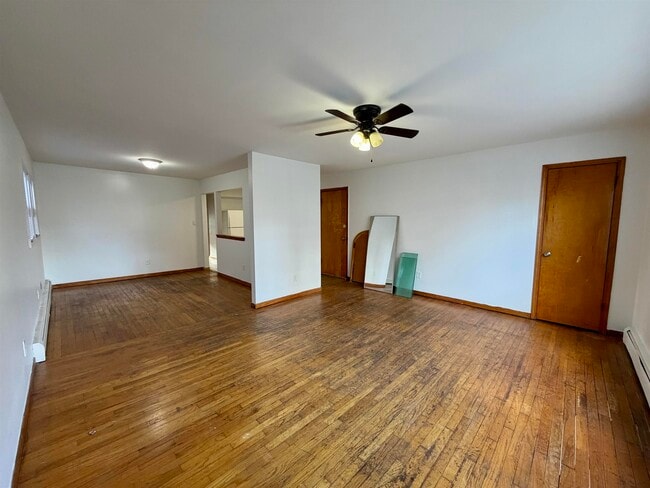 Photo - 57 Magnolia Ave Unit 2