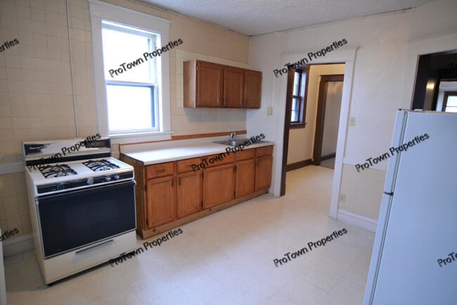 Photo - 112 Nicholson St Unit 3