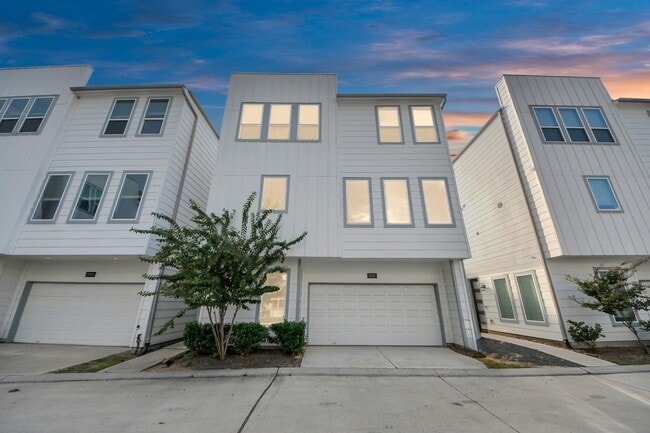 Photo - 1907 Lonestar Brook Ln