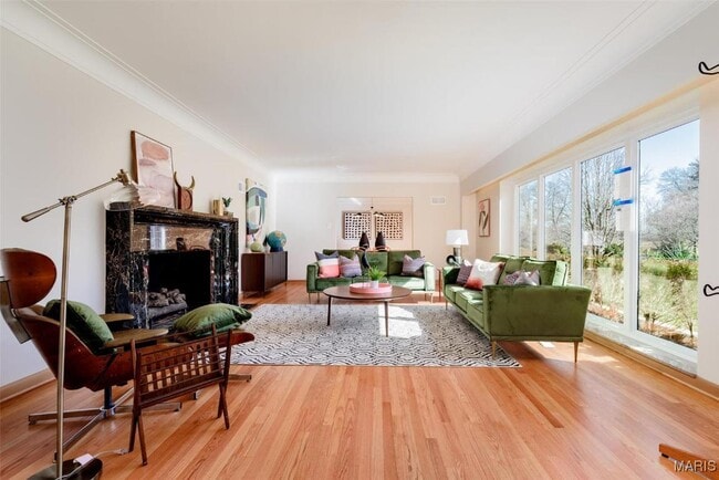 Photo - 10085 Litzsinger Rd