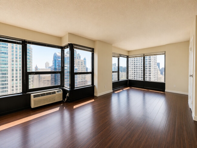 Photo - 30 E Huron St Unit 4302