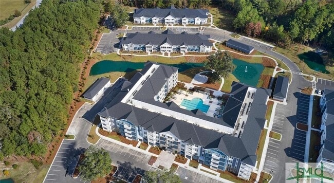 Building Photo - 5000 Populus Dr Unit C1 Rental
