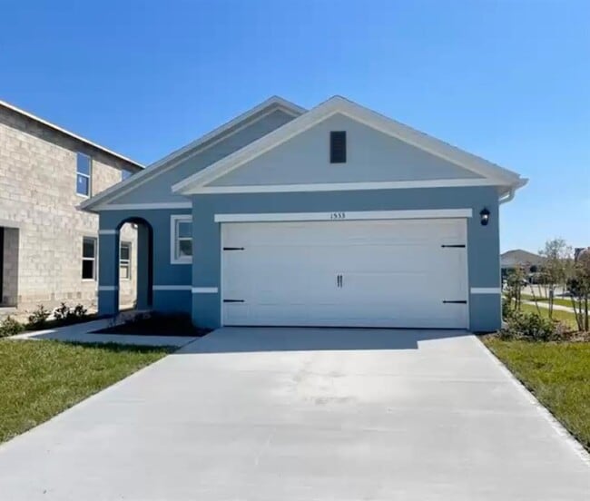 Building Photo - 1533 Quinta Rd