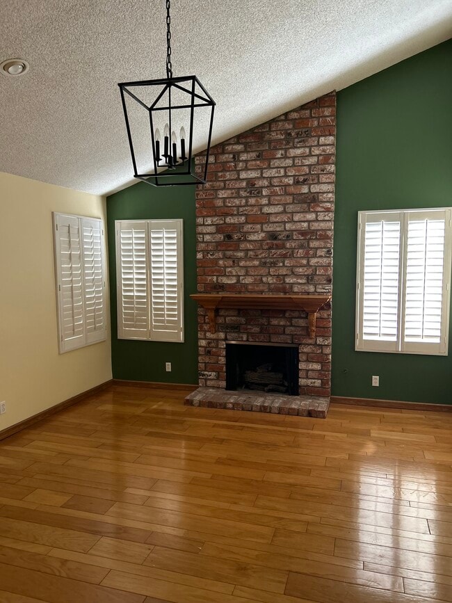 Building Photo - 876 Palmer Ave Unit Ashley Vener