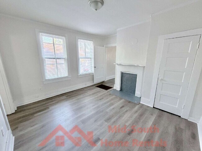 Photo - 331 W Dison Ave