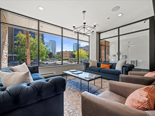 Lobby View - Vantage on the Park