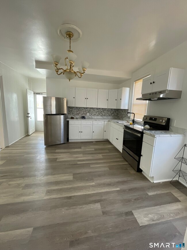 Building Photo - 69 W Liberty St