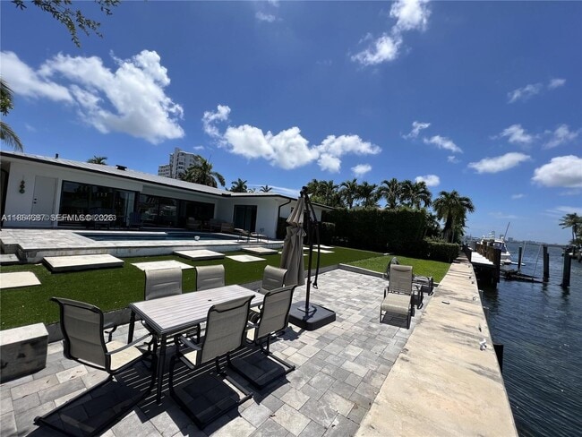 Photo - 2062 NE 121st Rd