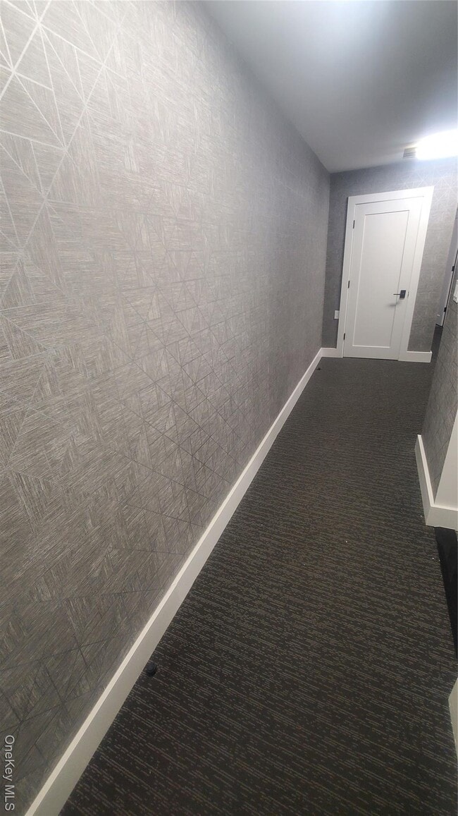 Building Photo - 702 Kennedy Dr