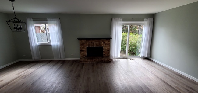 Photo - 1576 Dundee Dr