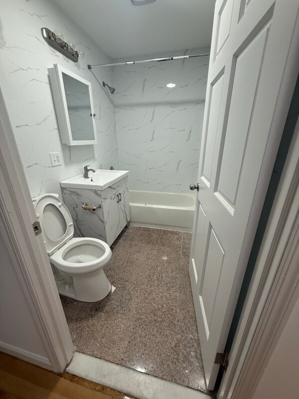 Photo - 99-14 43rd Ave