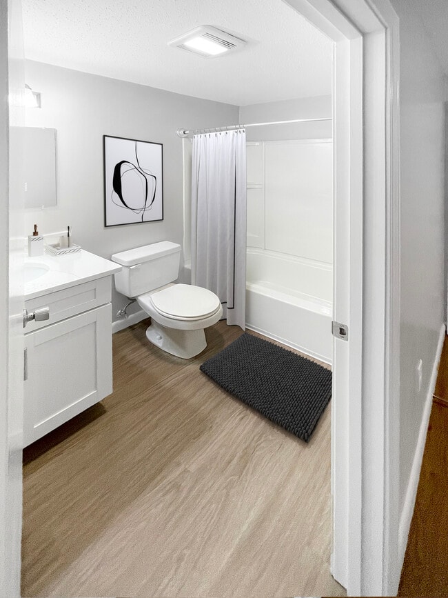 Woodlands at Nashua Apartments For Rent in Nashua, NH