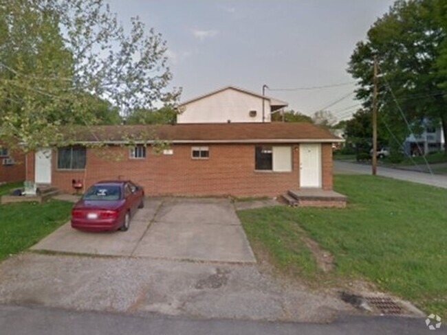 Building Photo - 3611 Rollins St Unit 3611B Rental