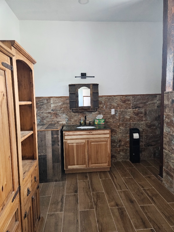 Photo - 3937 E Montecito St