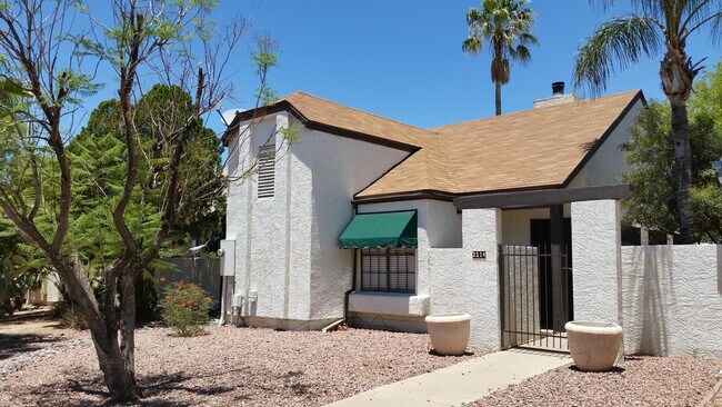 Photo - 2114 W Monona Dr