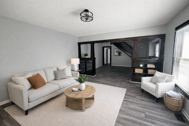 21 N Colorado Ave