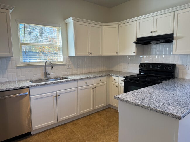 Photo - 1252 Washington Dr