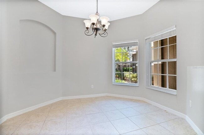 Photo - 1088 Crestwood Commons Ave