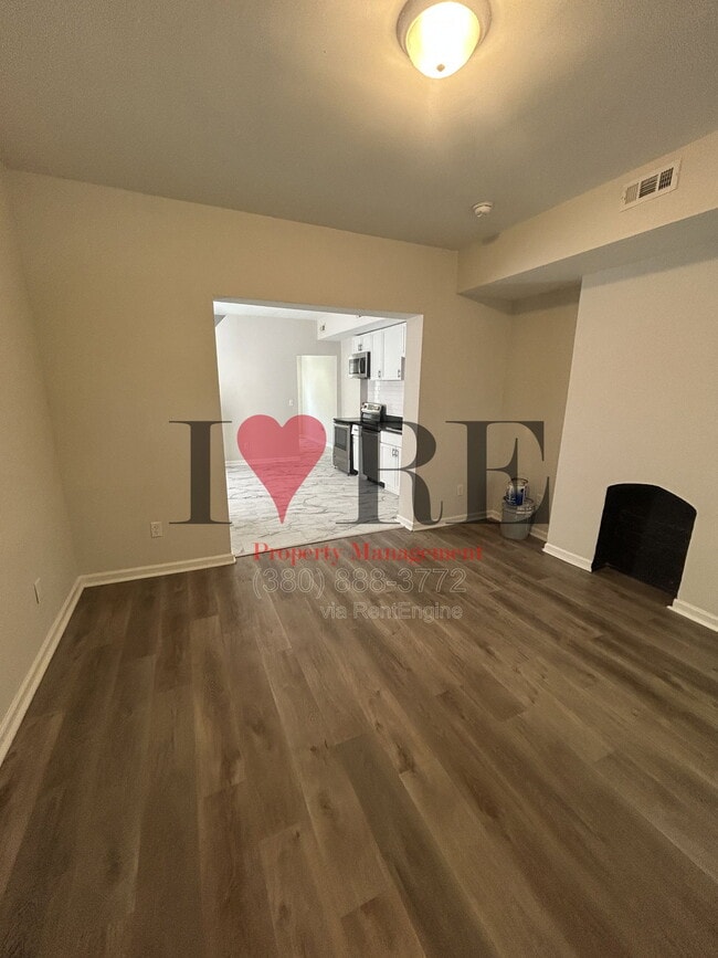 Photo - 1283 W Broad St