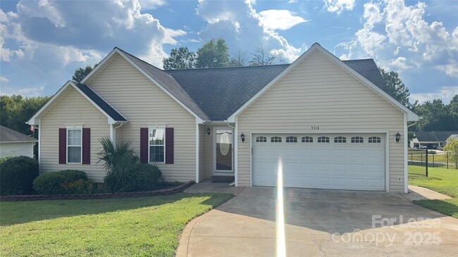 Building Photo - 5316 Oaktree Dr Rental