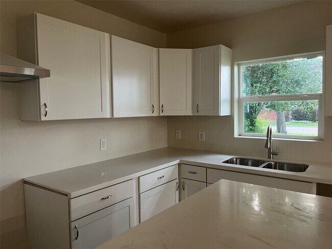 Photo - 2629 W Main St Unit 1BD