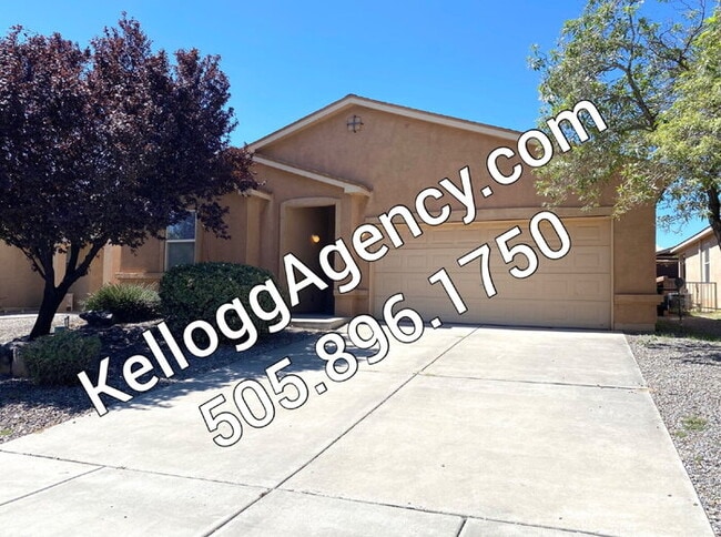 Building Photo - 3 Bedroom/2 Bath in Cabezon Subdivision Rental
