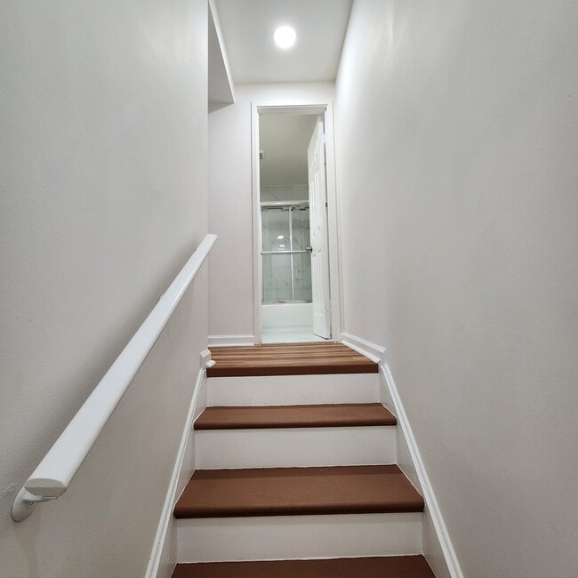 Photo - 30 Welbeck Ct