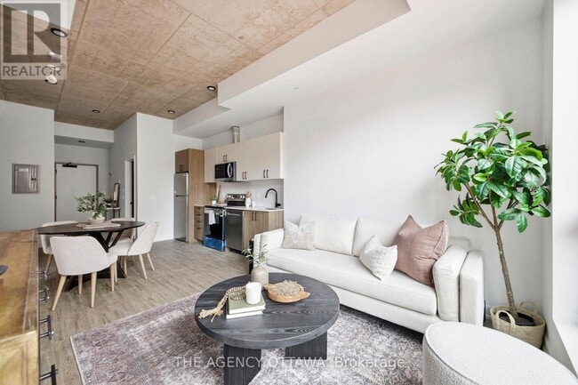 Photo - 56 Bayswater Ave Unit 302