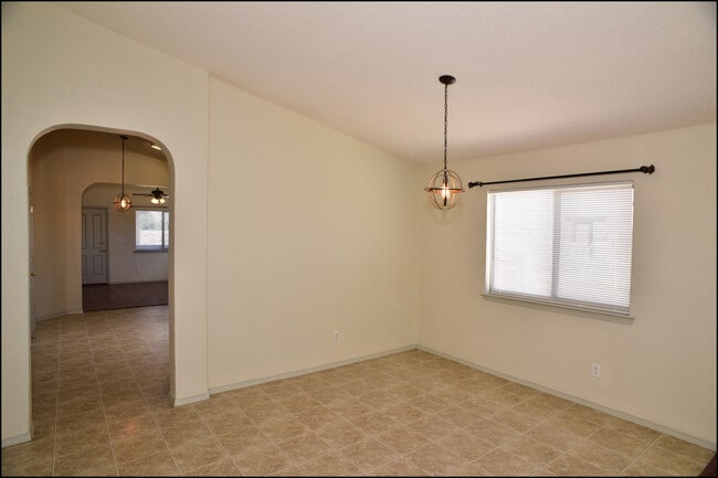 Building Photo - 14325 Island Point Dr