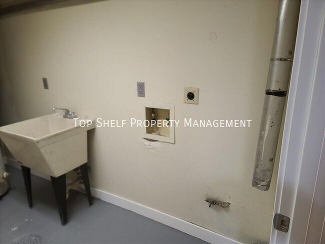 Photo - 1322 Williams St