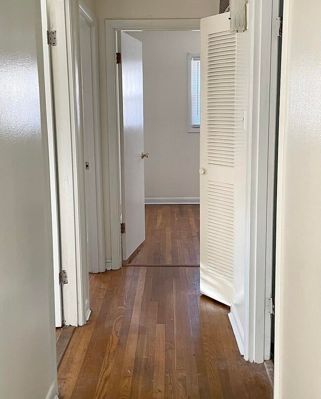 Photo - 1653 Brittany Ln