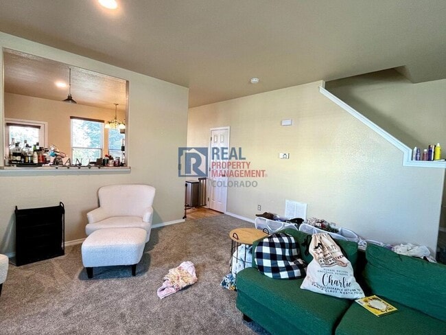 Photo - 10503 Country Park Point