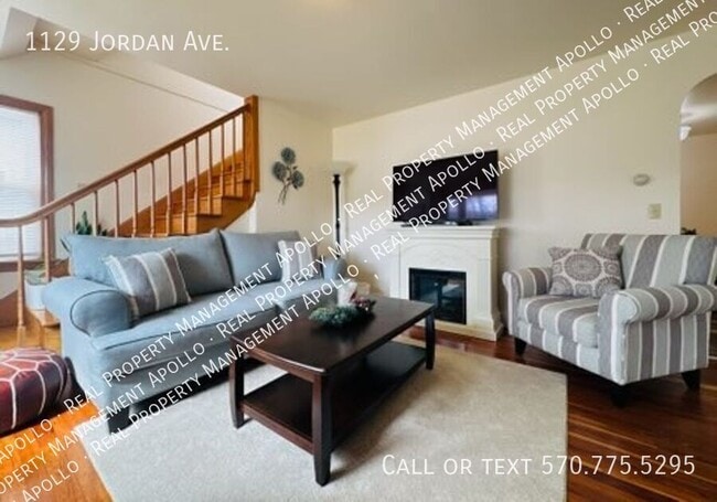 Photo - 1129 Jordan Ave