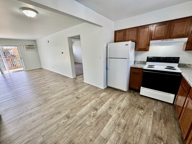 Photo - 1100 W Michigan Ave