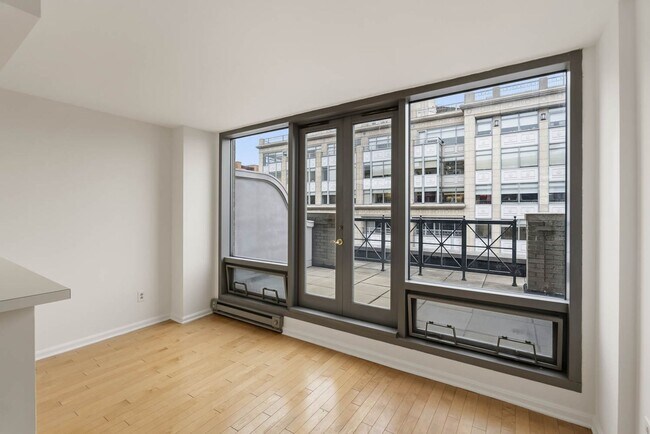 Photo - Penn Quarter Condo Unit 1016