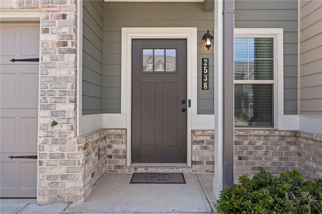 Photo - 2538 Polaris Way SW