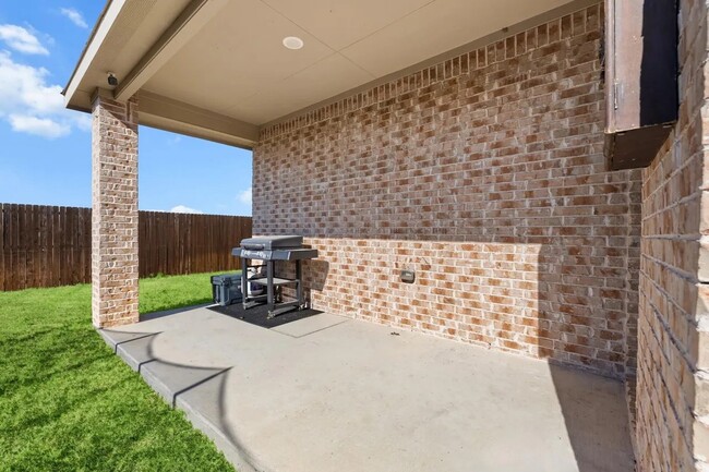 Photo - 7101 Crepe Myrtle Ave