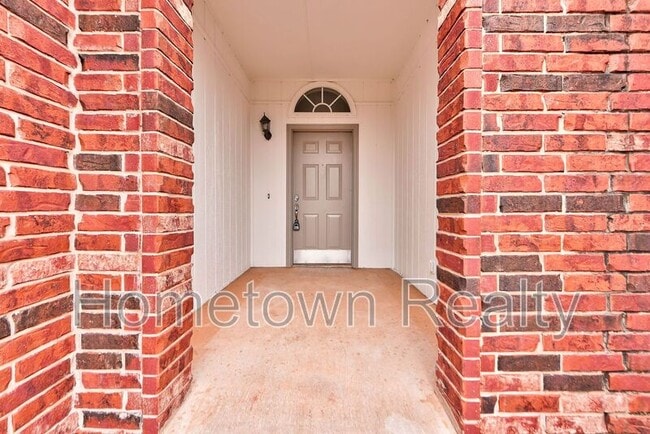 Photo - 16416 Oconee Creek Dr