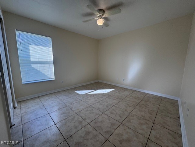 Photo - 1118 Copley St E