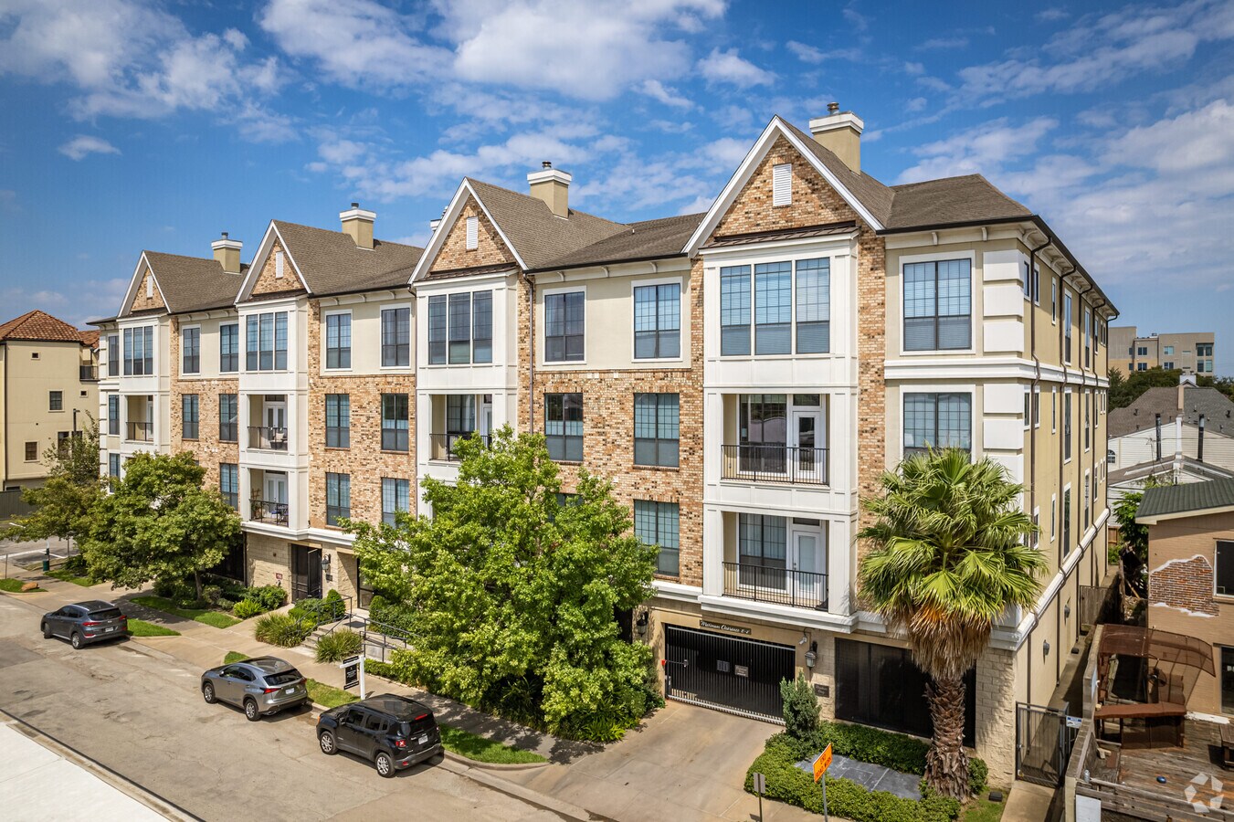 Photo - Kipling Condominiums