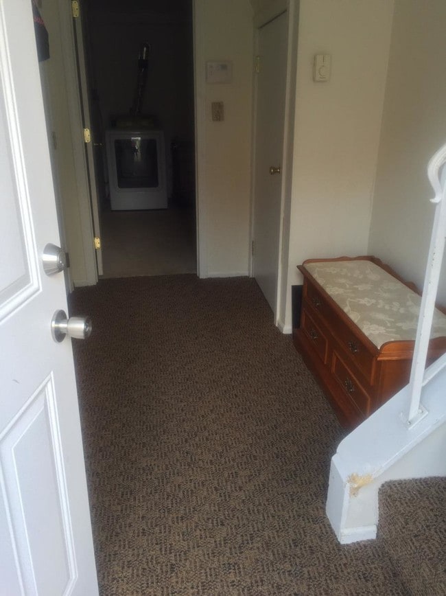 Photo - 175 W Spring St Unit 3