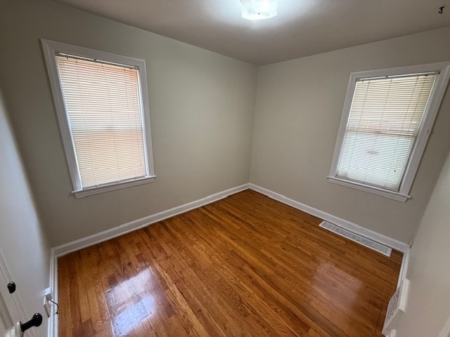 Photo - 5533 Beechwood Ave