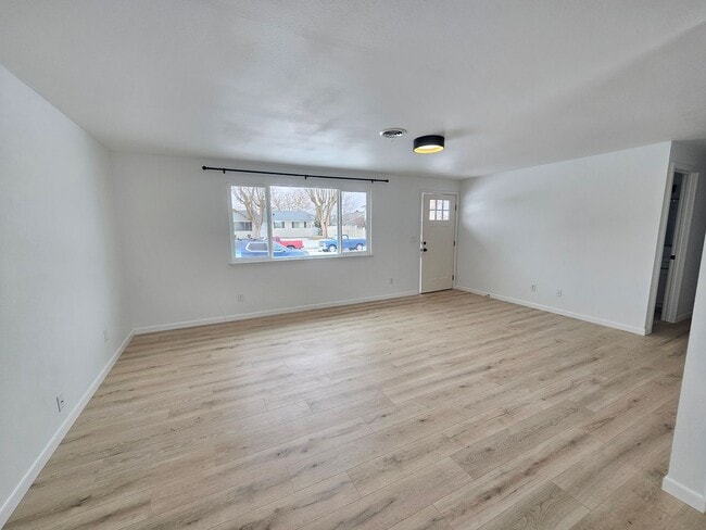 Photo - Renovated 4 Bedroom Home