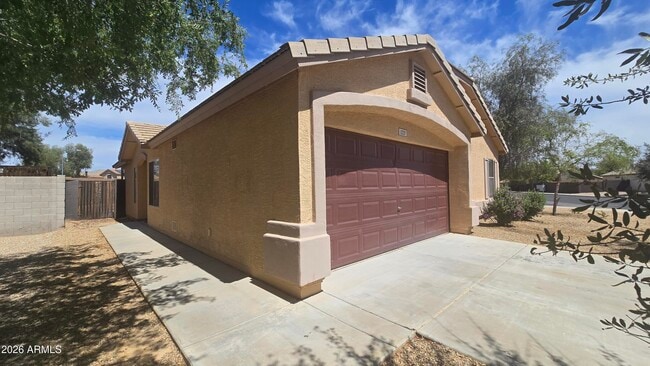 Photo - 1221 N 161st Ave