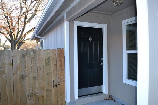 Photo - 5909 Jacob Glen